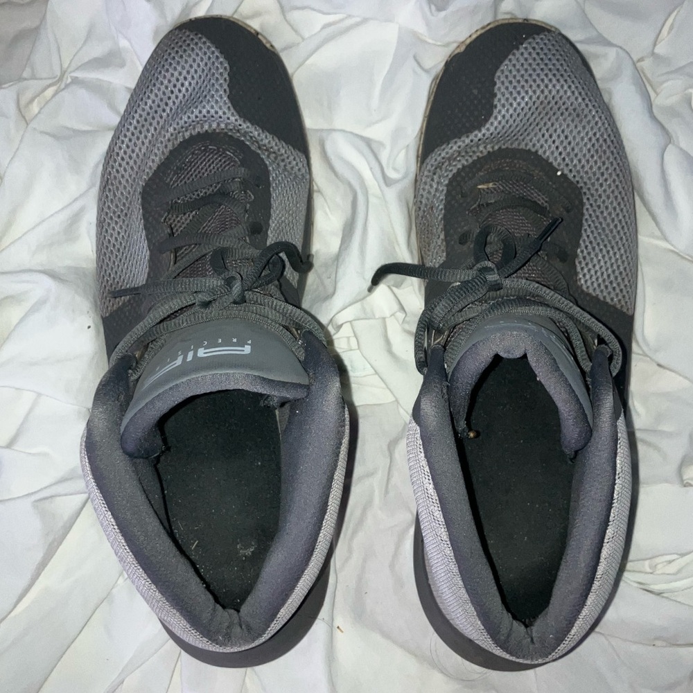 Nike Air Precision shoes - USED - Picture 2 of 14